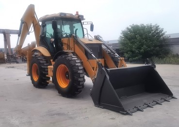 豪華4AM挖掘裝載機